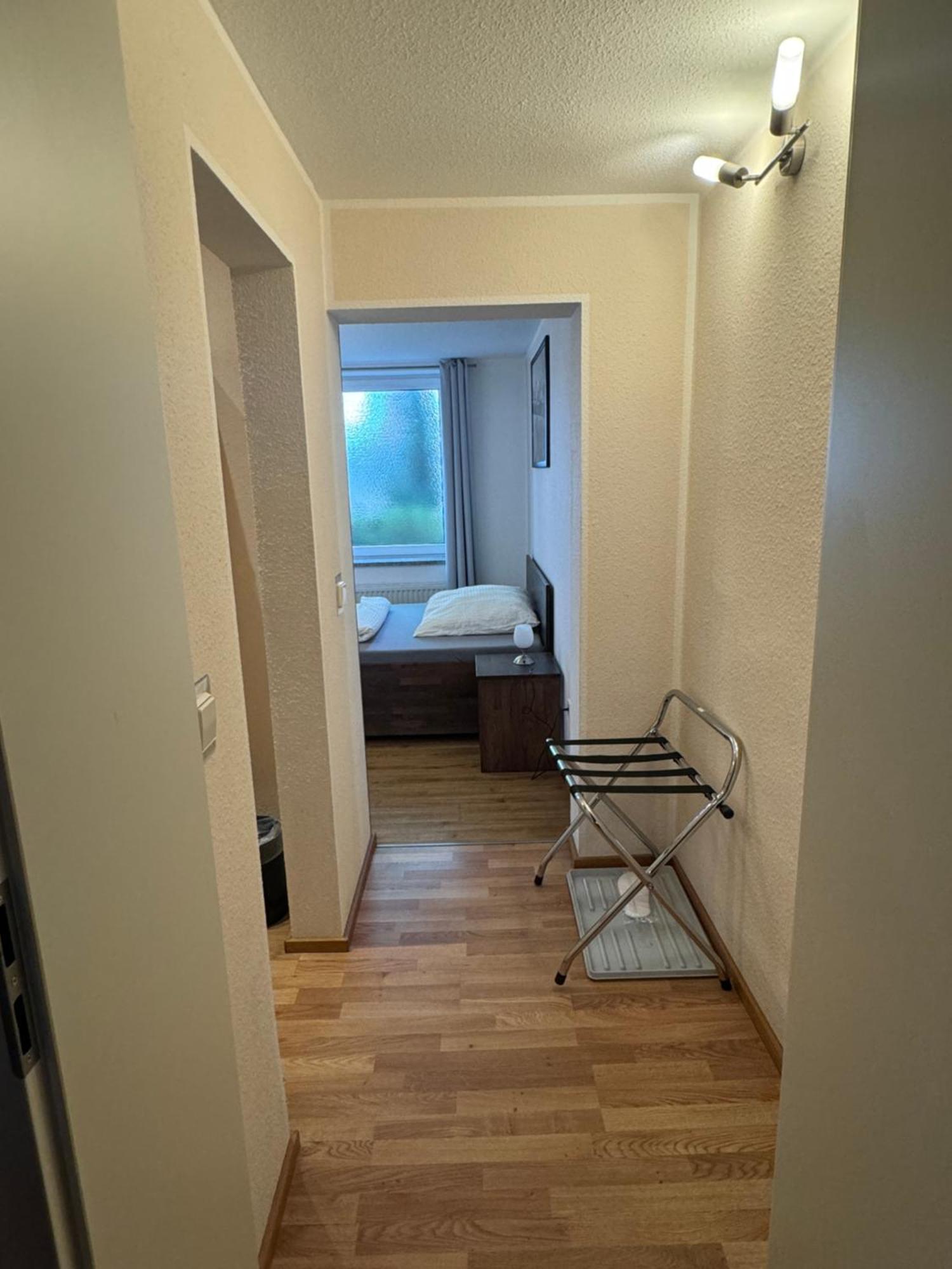 Skypension Schönefeld Zewnętrze zdjęcie